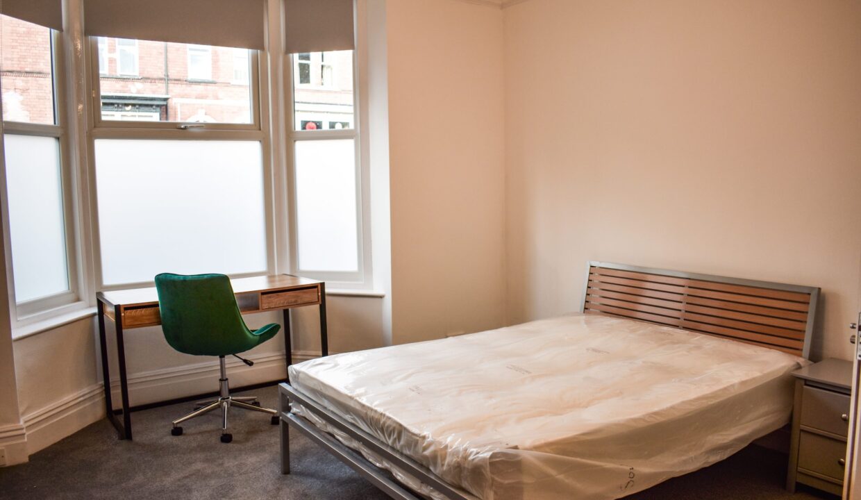 bed 1 2